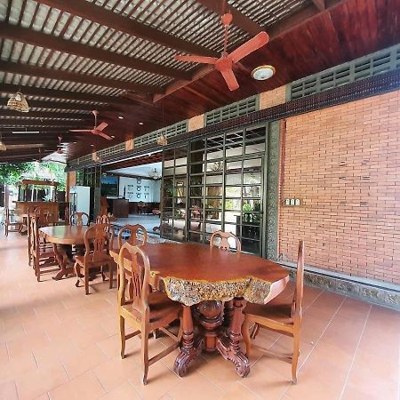Sam Moon'S Hotel Angkor Wooden House Siem Reap Exterior photo